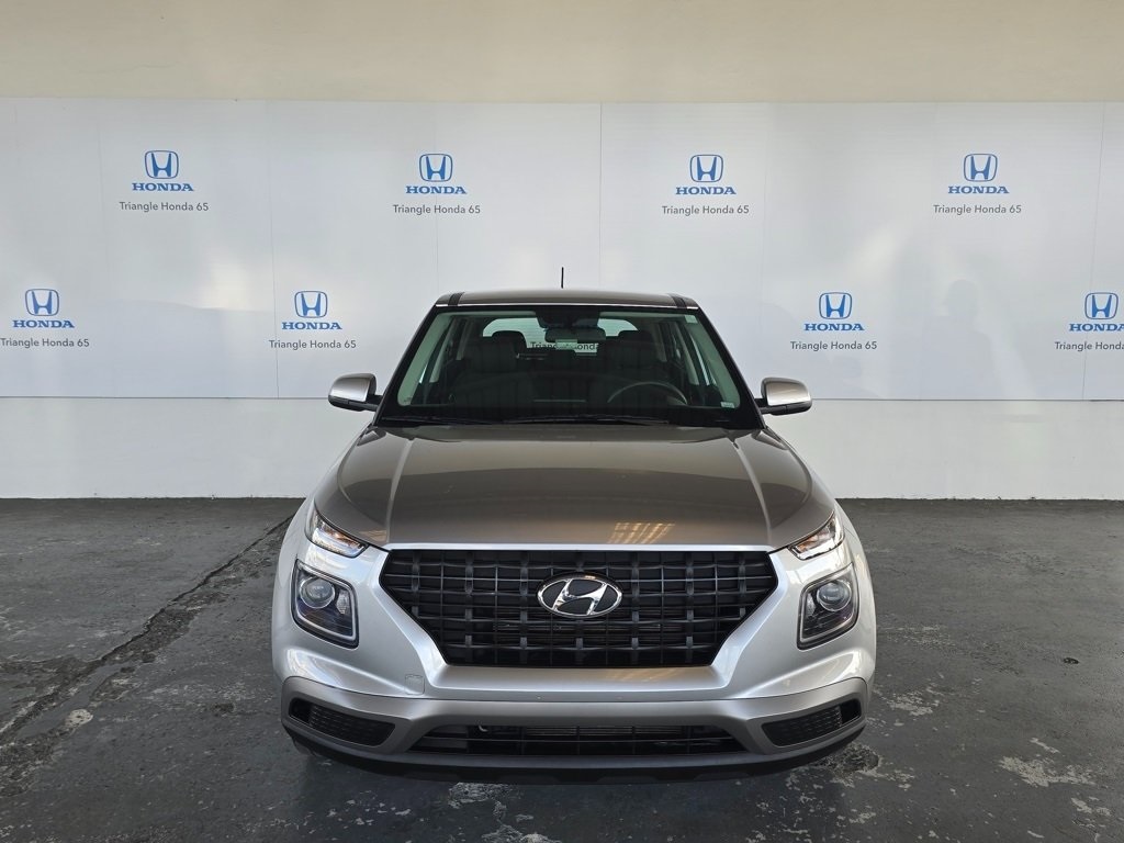 Thumbnail: 2024 Hyundai Venue - 2