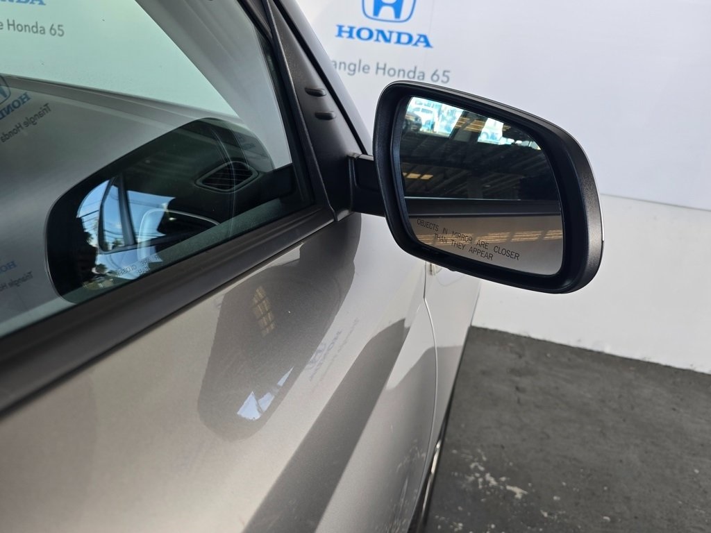 Thumbnail: 2024 Hyundai Venue - 20