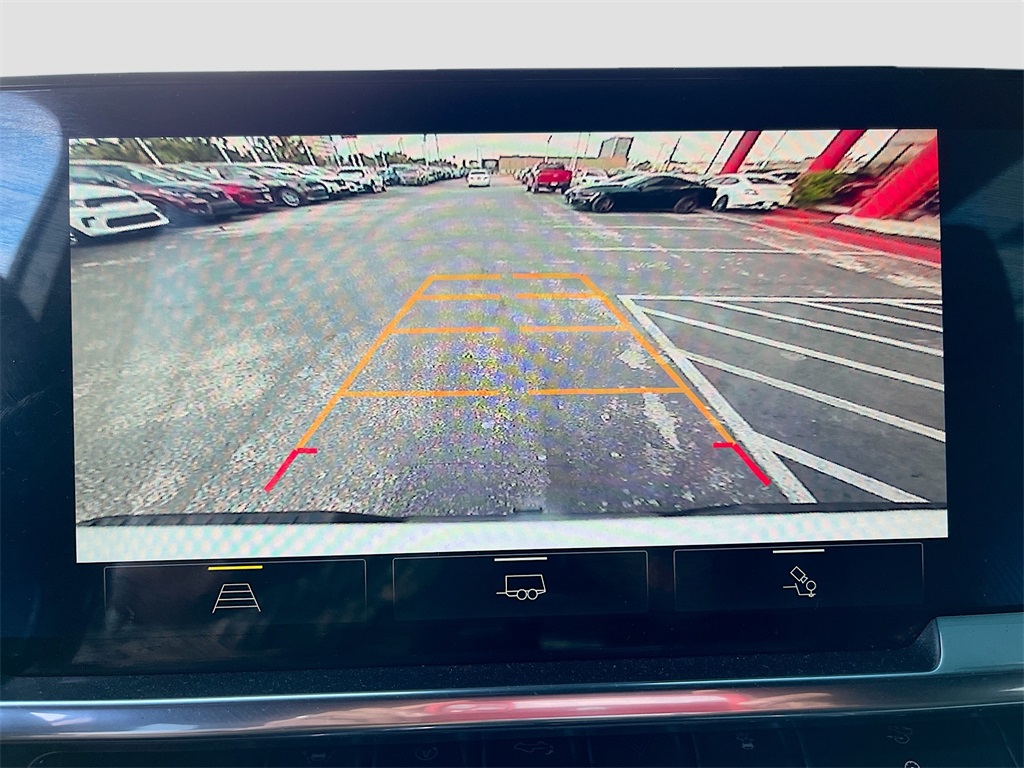 2022 Chevrolet Silverado 1500 LT Trail Boss White at Victoria Chrysler Dodge Jeep Ram