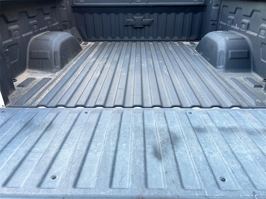 2022 Chevrolet Silverado 1500 LT Trail Boss White at Victoria Chrysler Dodge Jeep Ram