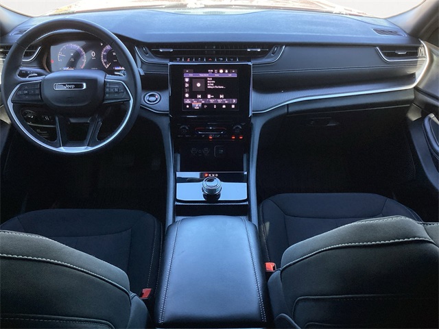 Used Car 2024 Jeep Grand Cherokee  Laredo For Sale Under $30,000 In San Antonio, Texas