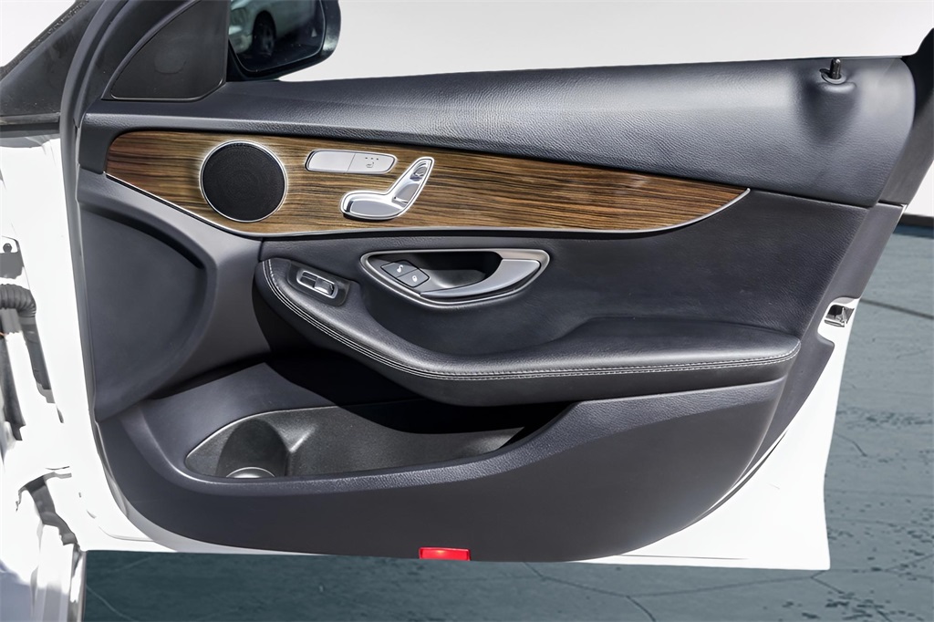 Used Car 2018 Mercedes-benz C-class  C 300 For Sale Under $25,000 In Austin, Texas