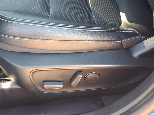 2020 Ford Escape Hybrid