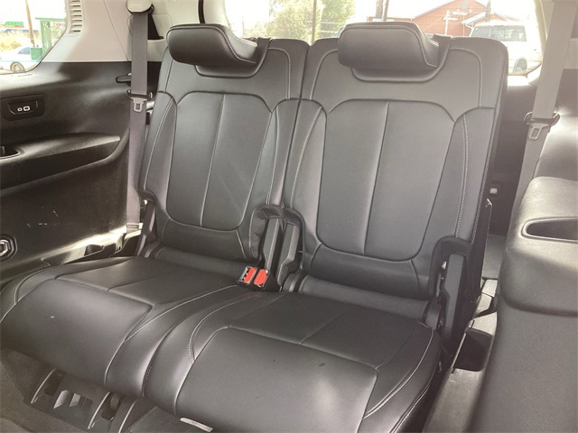 Used Car 2021 Jeep Grand Cherokee L  Limited For Sale Under $30,000 In San Antonio, Texas