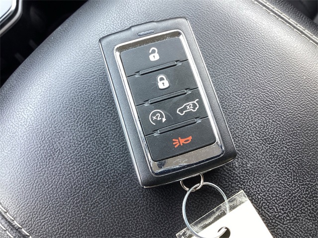 Used Car 2021 Jeep Grand Cherokee L  Limited For Sale Under $30,000 In San Antonio, Texas