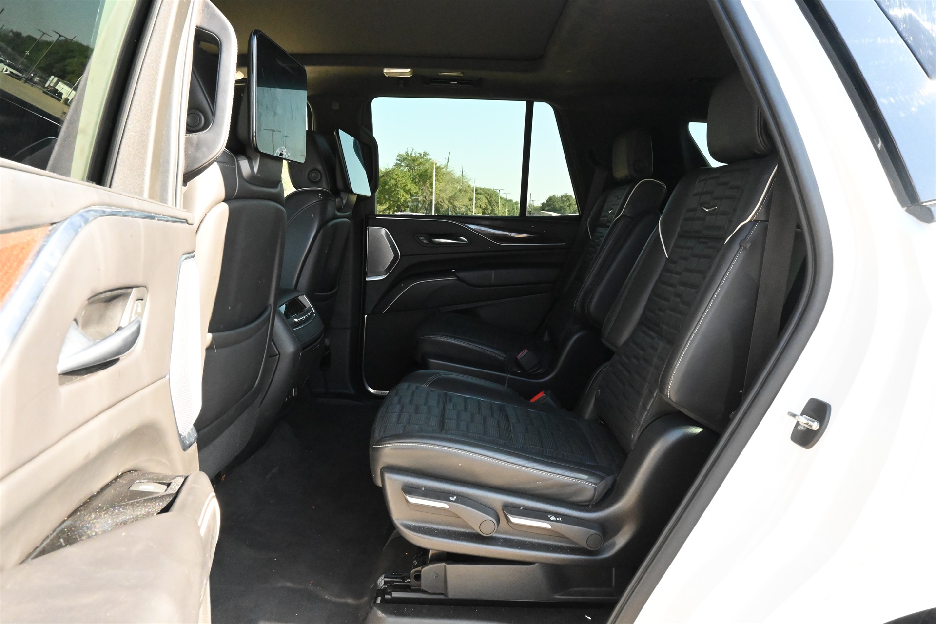 2022 Cadillac Escalade Sport Platinum White at Bayway Cadillac Southwest