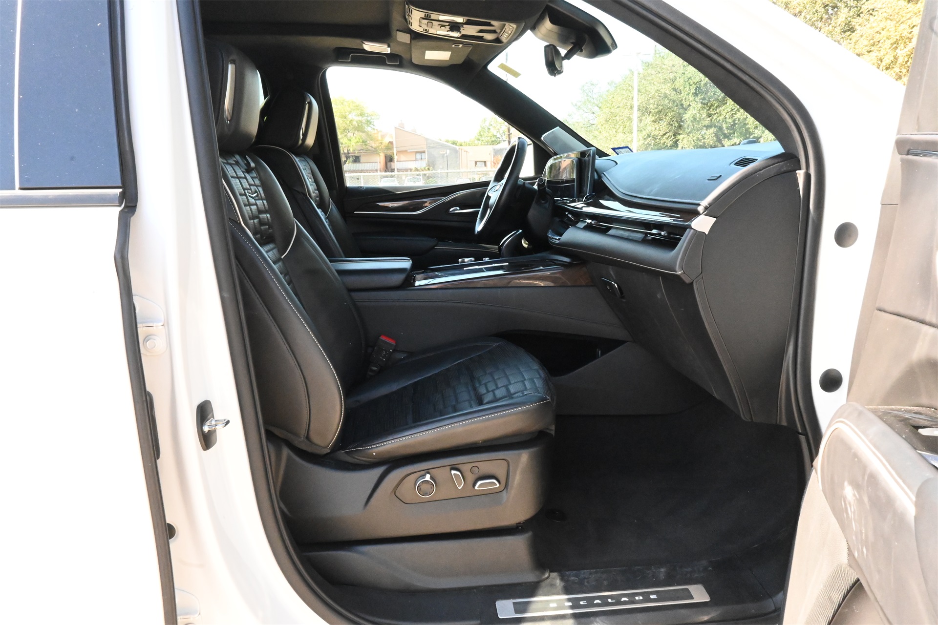 2022 Cadillac Escalade Sport Platinum White at Bayway Cadillac Southwest