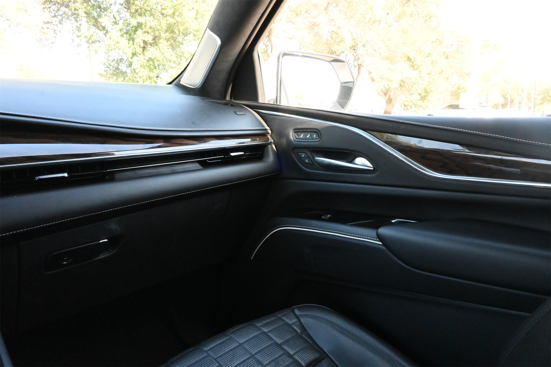 2022 Cadillac Escalade Sport Platinum White at Bayway Cadillac Southwest