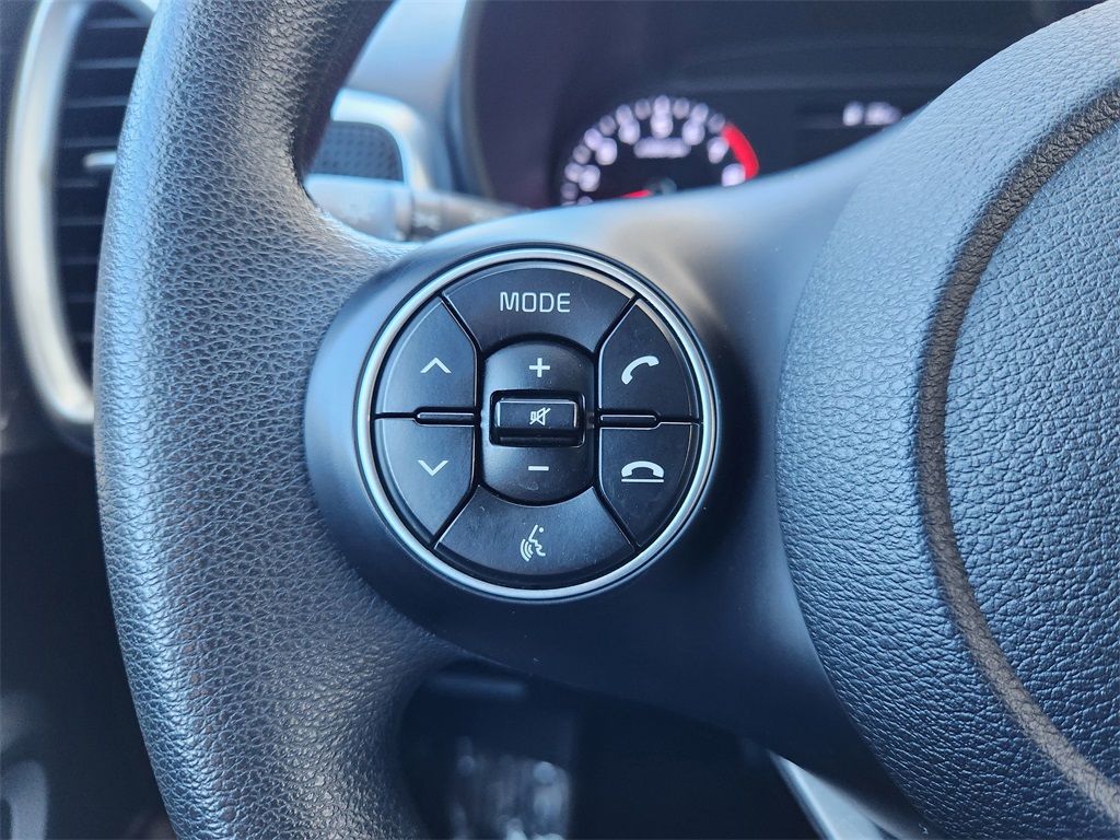 2020 Kia Soul LX White at Community Honda