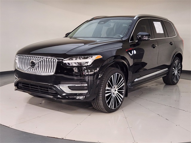 2025 Volvo XC90 Ultra's photo