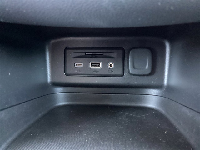 Used Car 2022 Chevrolet Equinox  Lt For Sale Under $25,000 In San Antonio, Texas