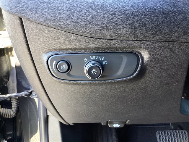 Used Car 2022 Chevrolet Equinox  Lt For Sale Under $25,000 In San Antonio, Texas