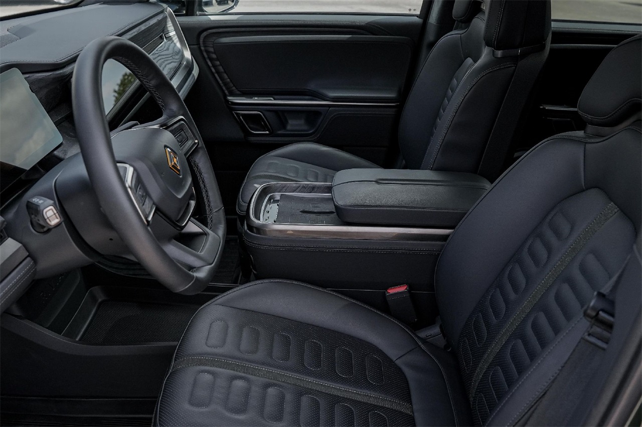 Used Car 2022 Rivian R1s  Launch Edition For Sale Under $70,000 In Austin, Texas