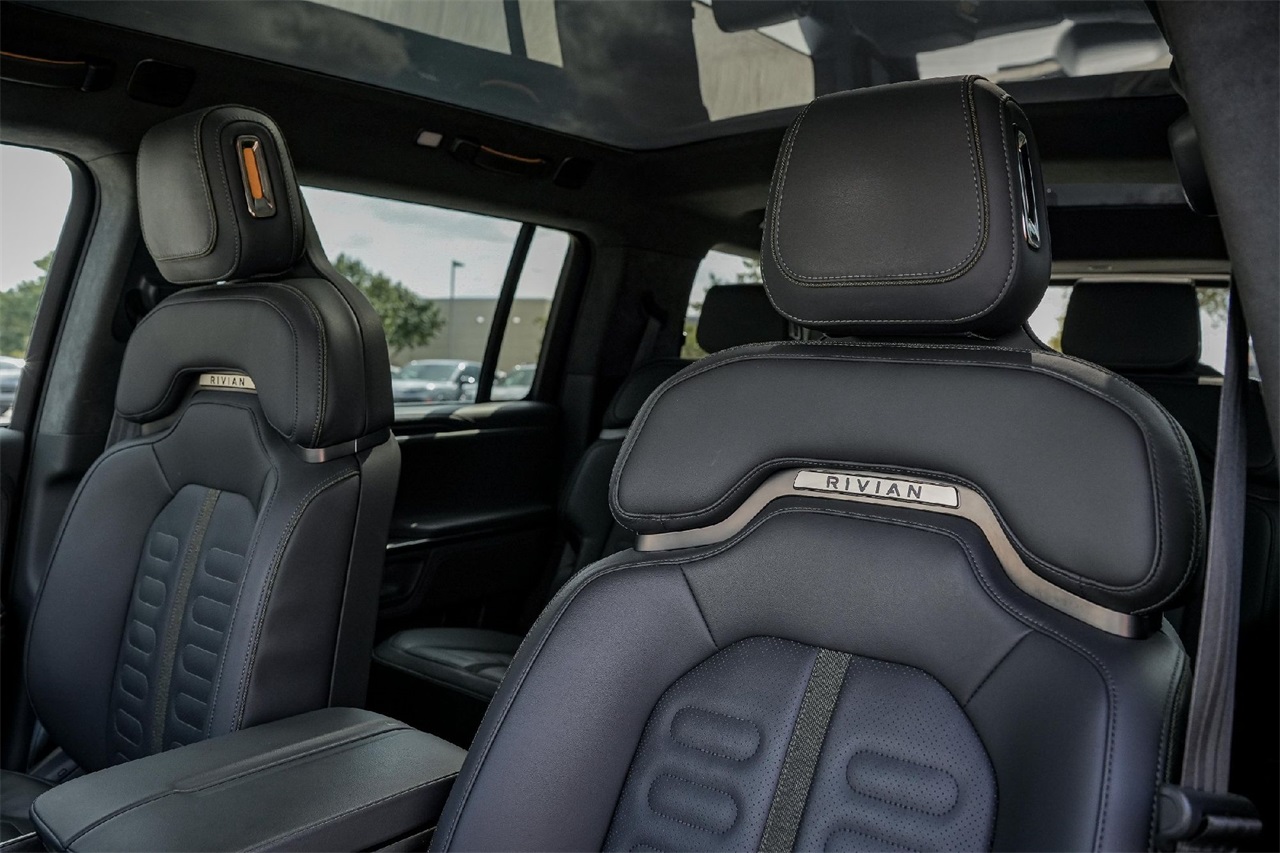 Used Car 2022 Rivian R1s  Launch Edition For Sale Under $70,000 In Austin, Texas