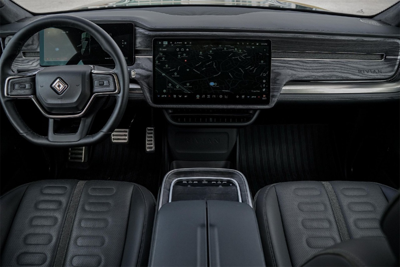 Used Car 2022 Rivian R1s  Launch Edition For Sale Under $70,000 In Austin, Texas