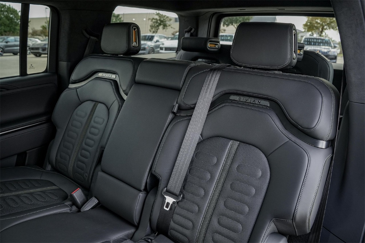 Used Car 2022 Rivian R1s  Launch Edition For Sale Under $70,000 In Austin, Texas