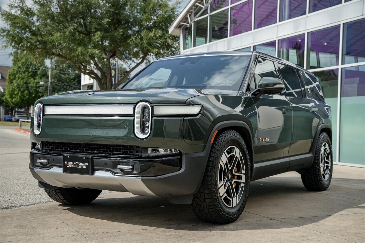 Used Car 2022 Rivian R1s  Launch Edition For Sale Under $70,000 In Austin, Texas