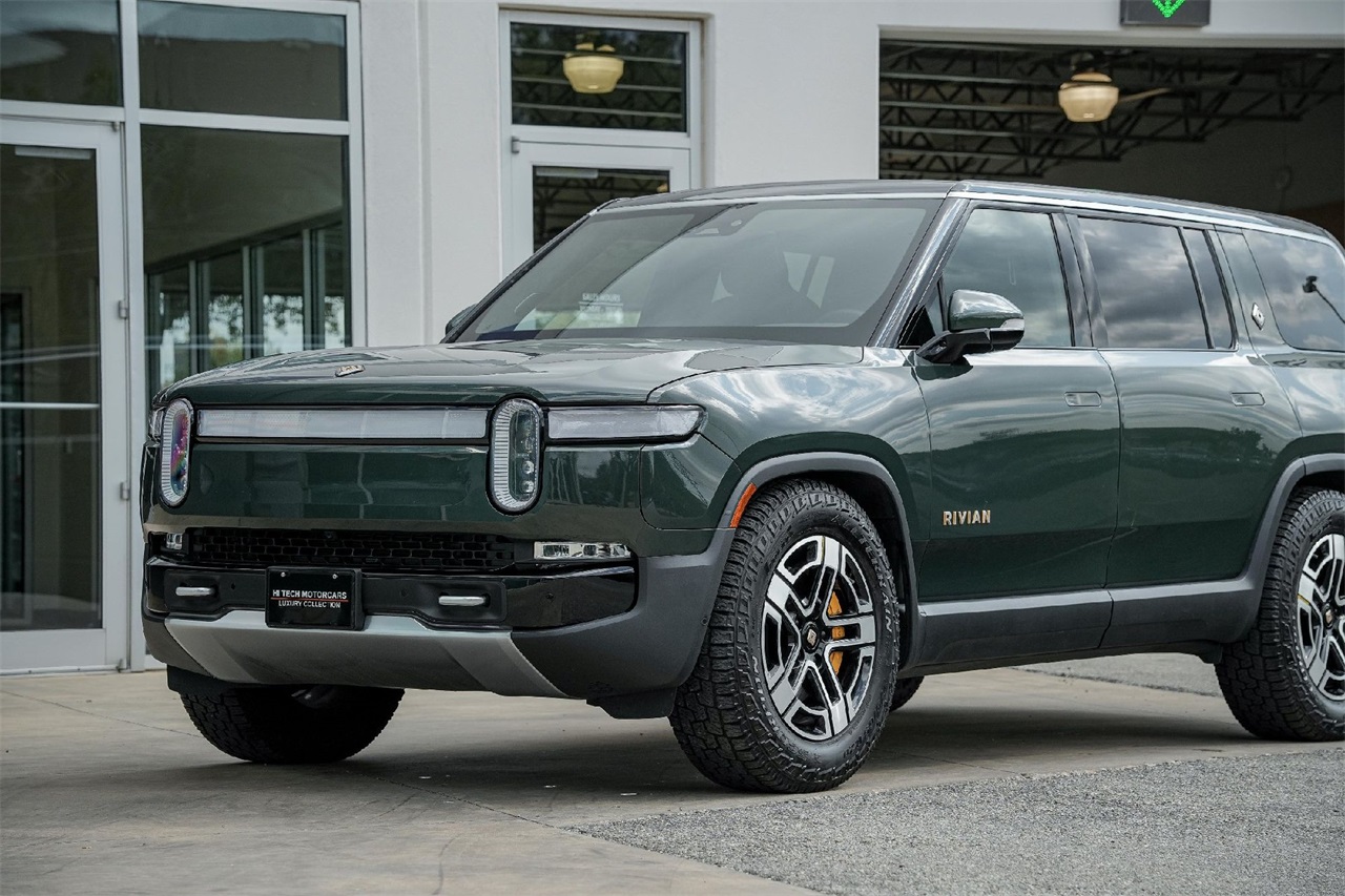 Used Car 2022 Rivian R1s  Launch Edition For Sale Under $70,000 In Austin, Texas