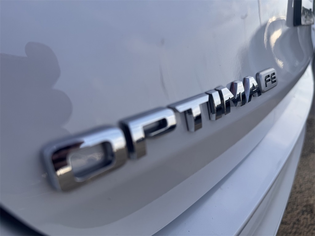2019 Kia Optima LX White at Community Kia