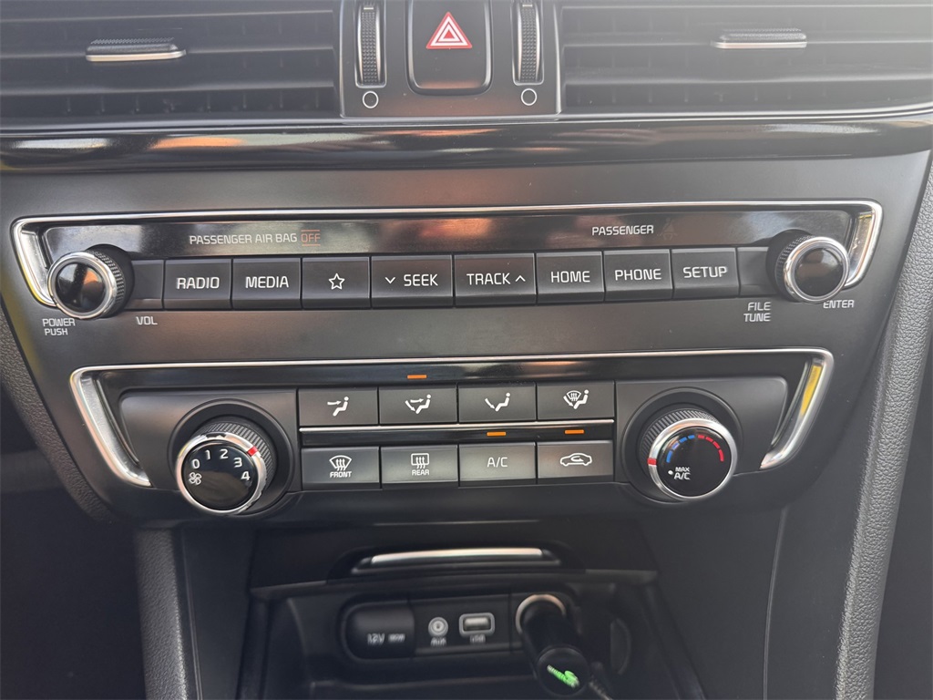 2019 Kia Optima LX White at Community Kia