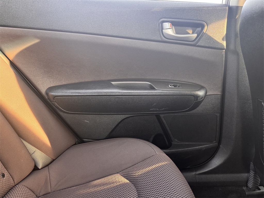 2019 Kia Optima LX White at Community Kia