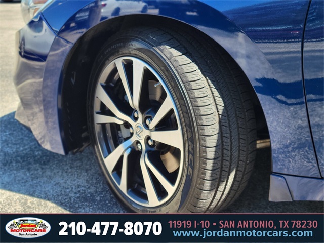 Used Car 2016 Nissan Maxima  3.5 Sv For Sale Under $20,000 In San Antonio, Texas