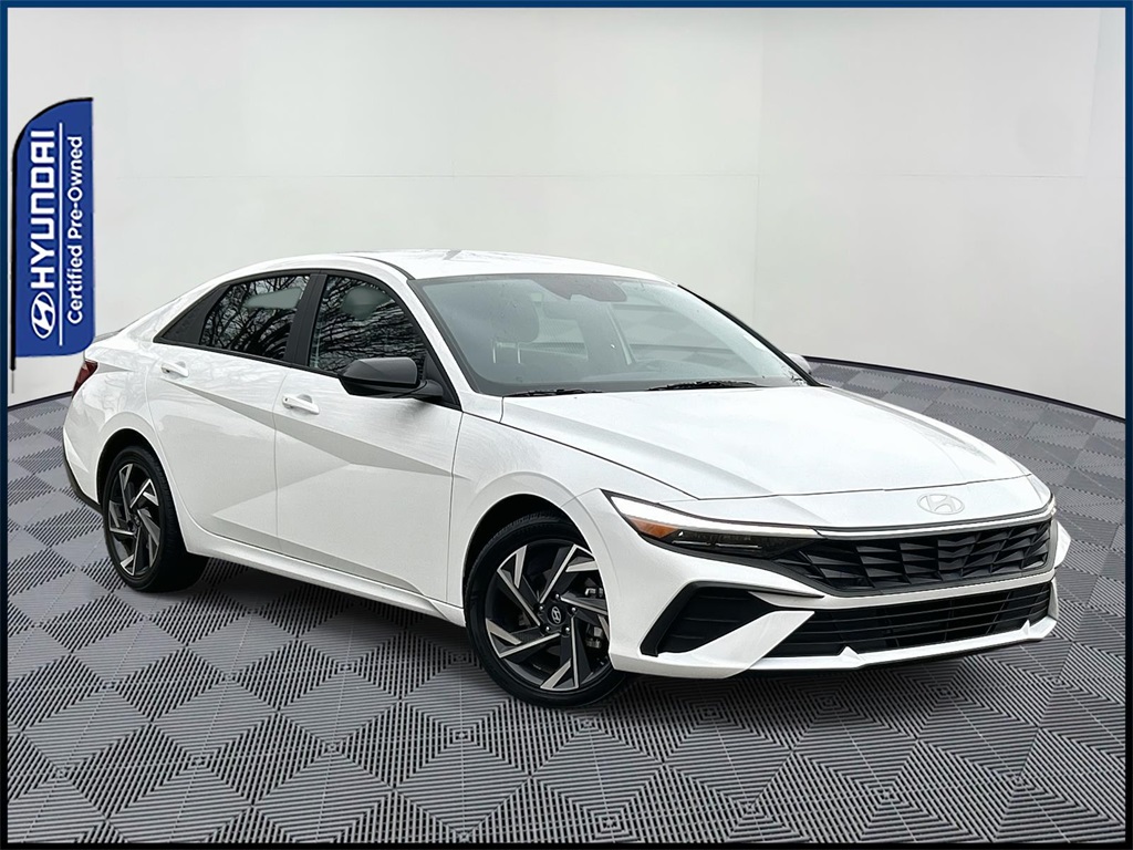 2025 Hyundai Elantra SEL Sport FWD
