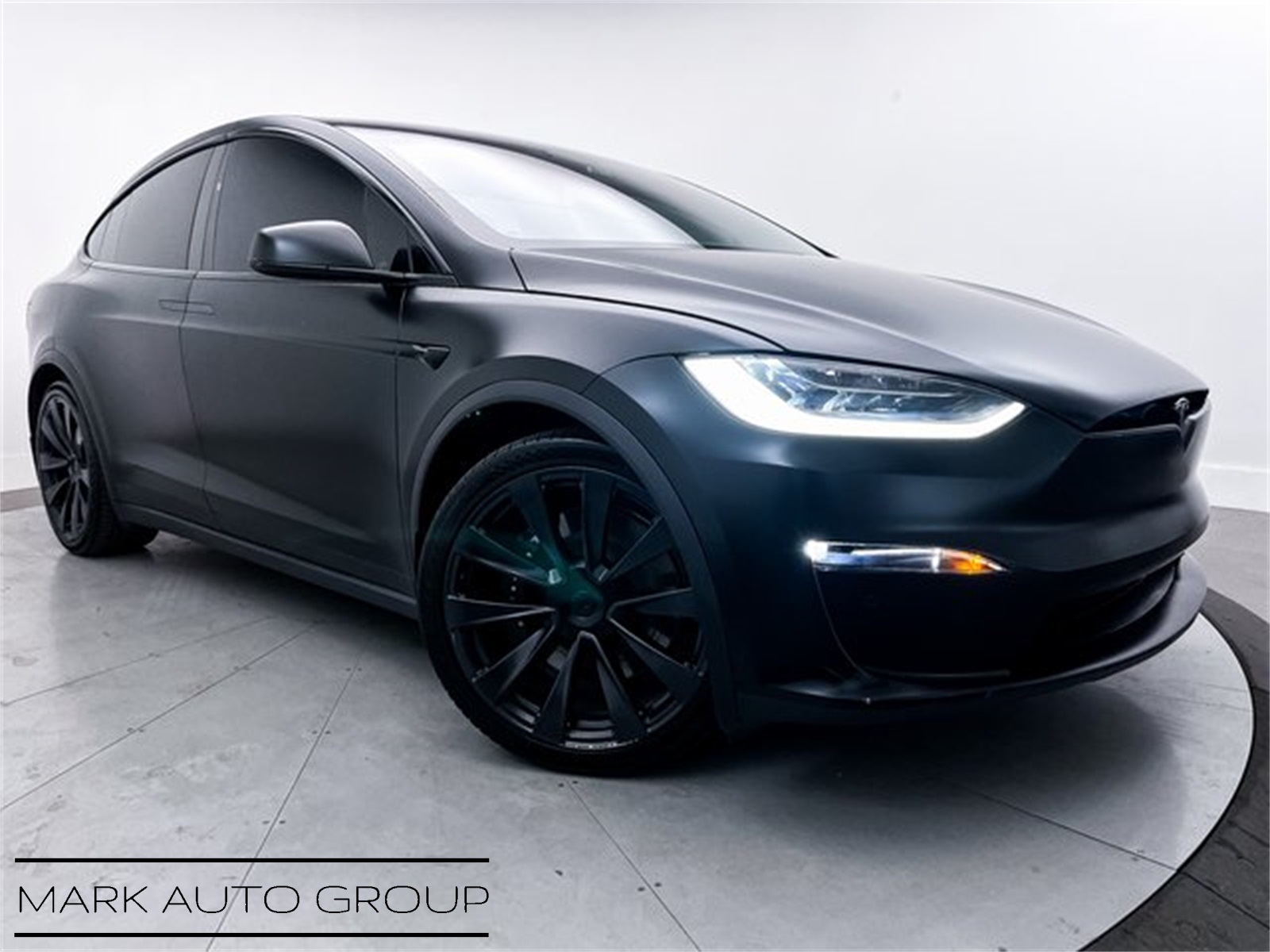 2022 Tesla Model X Plaid