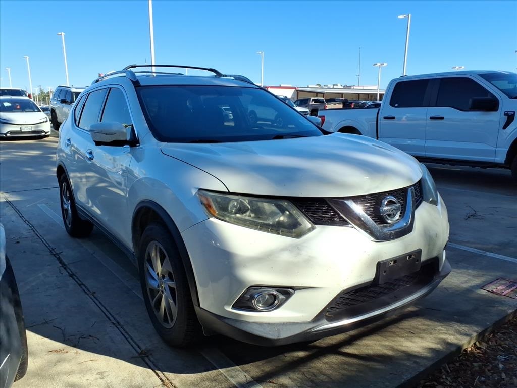2015 Nissan Rogue SL White at Westside Lexus