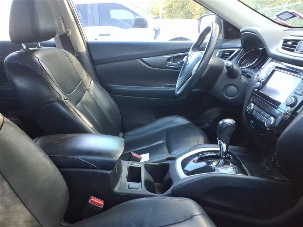 2015 Nissan Rogue SL White at Westside Lexus