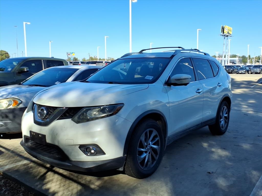 2015 Nissan Rogue SL White at Westside Lexus