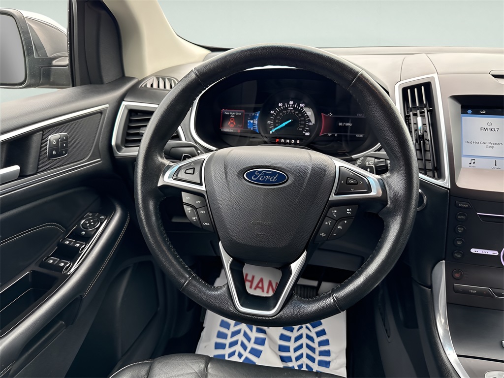 2016 Ford Edge