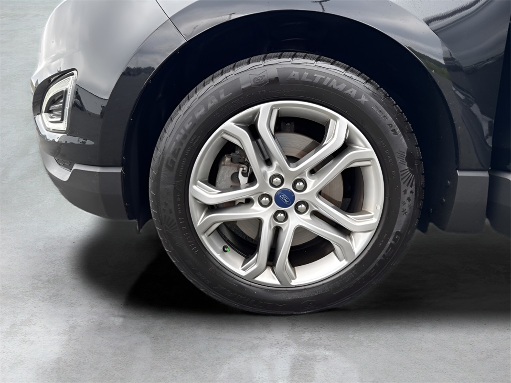 2016 Ford Edge