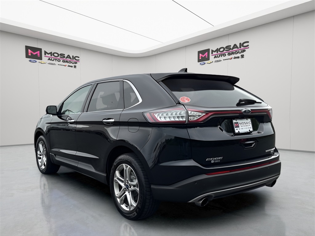 2016 Ford Edge