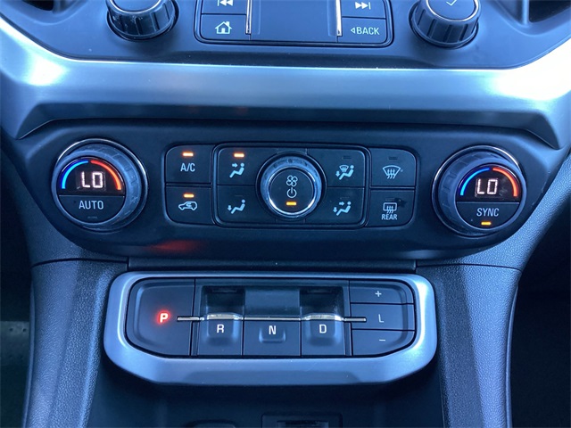 Used Car 2023 Gmc Acadia  Slt For Sale Under $25,000 In San Antonio, Texas