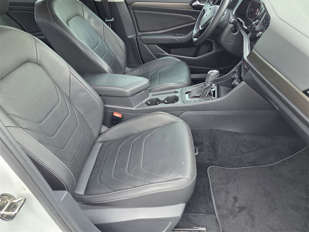 2019 Volkswagen Jetta SEL Premium White at Mac Haik CDJR North Houston