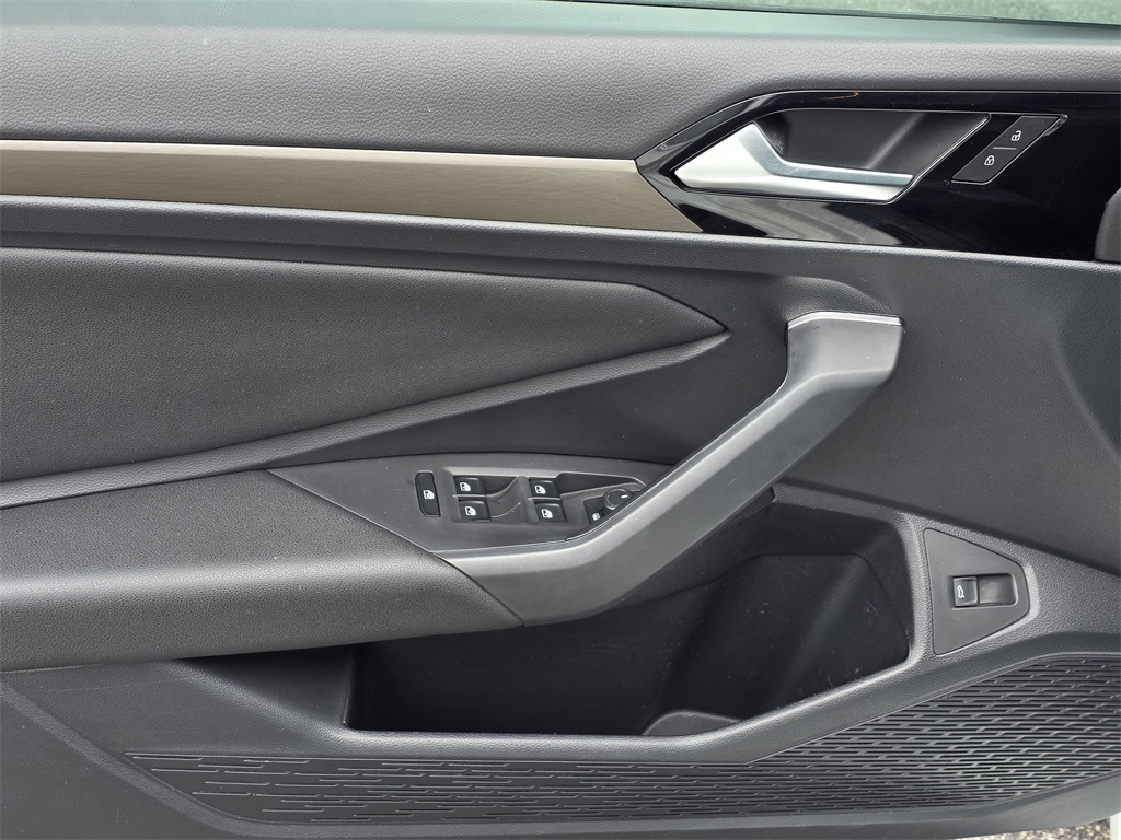 2019 Volkswagen Jetta SEL Premium White at Mac Haik CDJR North Houston