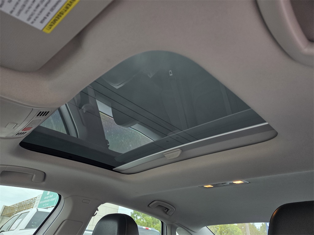 2019 Volkswagen Jetta SEL Premium White at Mac Haik CDJR North Houston