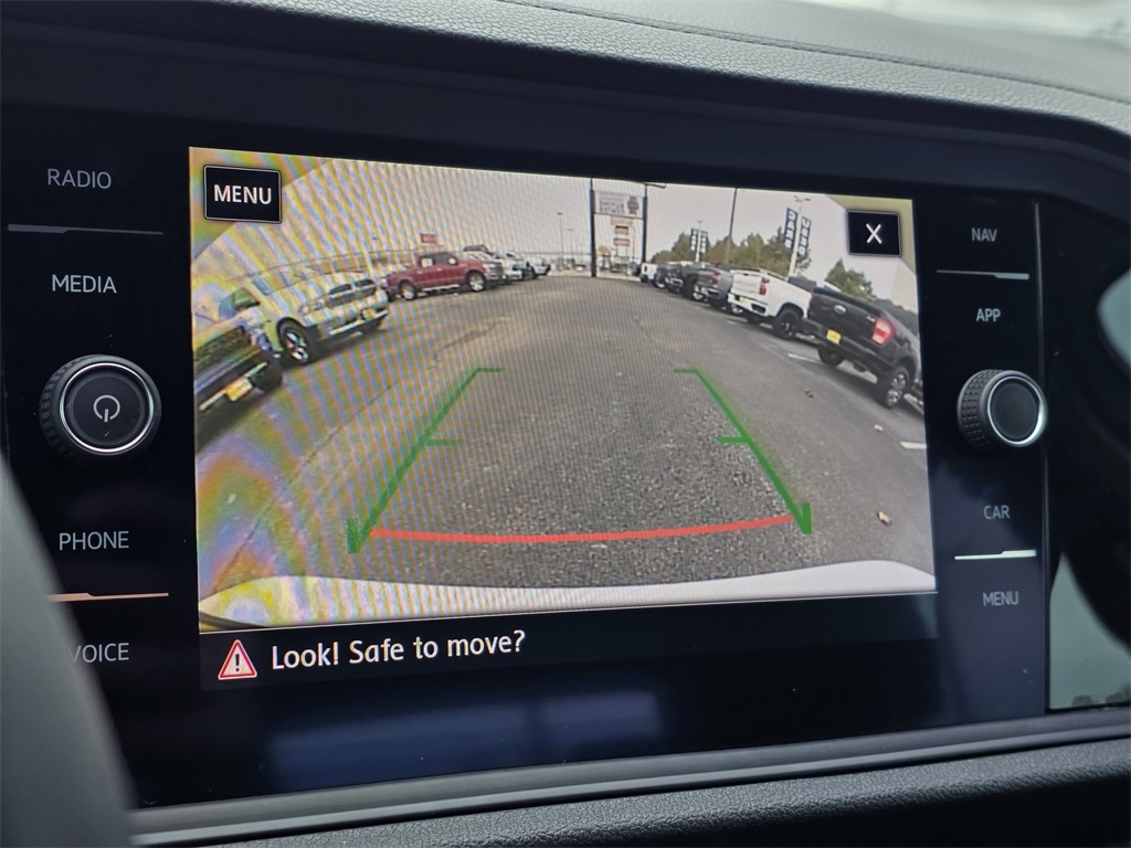 2019 Volkswagen Jetta SEL Premium White at Mac Haik CDJR North Houston