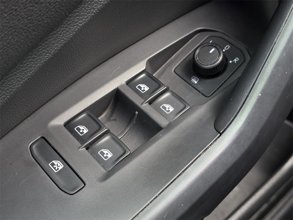 2019 Volkswagen Jetta SEL Premium White at Mac Haik CDJR North Houston