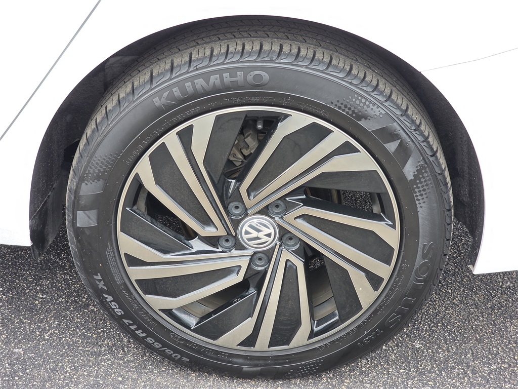 2019 Volkswagen Jetta SEL Premium White at Mac Haik CDJR North Houston