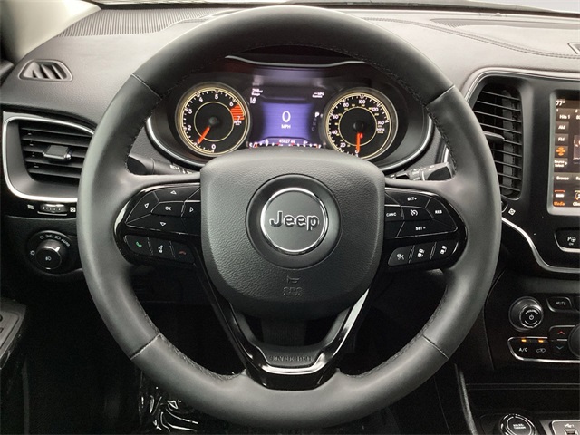 Used Car 2023 Jeep Cherokee  Altitude For Sale Under $25,000 In San Antonio, Texas