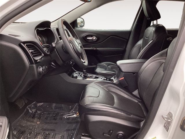 Used Car 2023 Jeep Cherokee  Altitude For Sale Under $25,000 In San Antonio, Texas