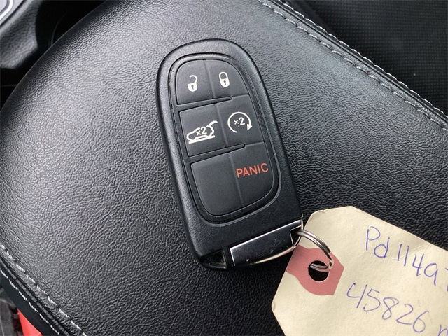 Used Car 2023 Jeep Cherokee  Altitude For Sale Under $25,000 In San Antonio, Texas