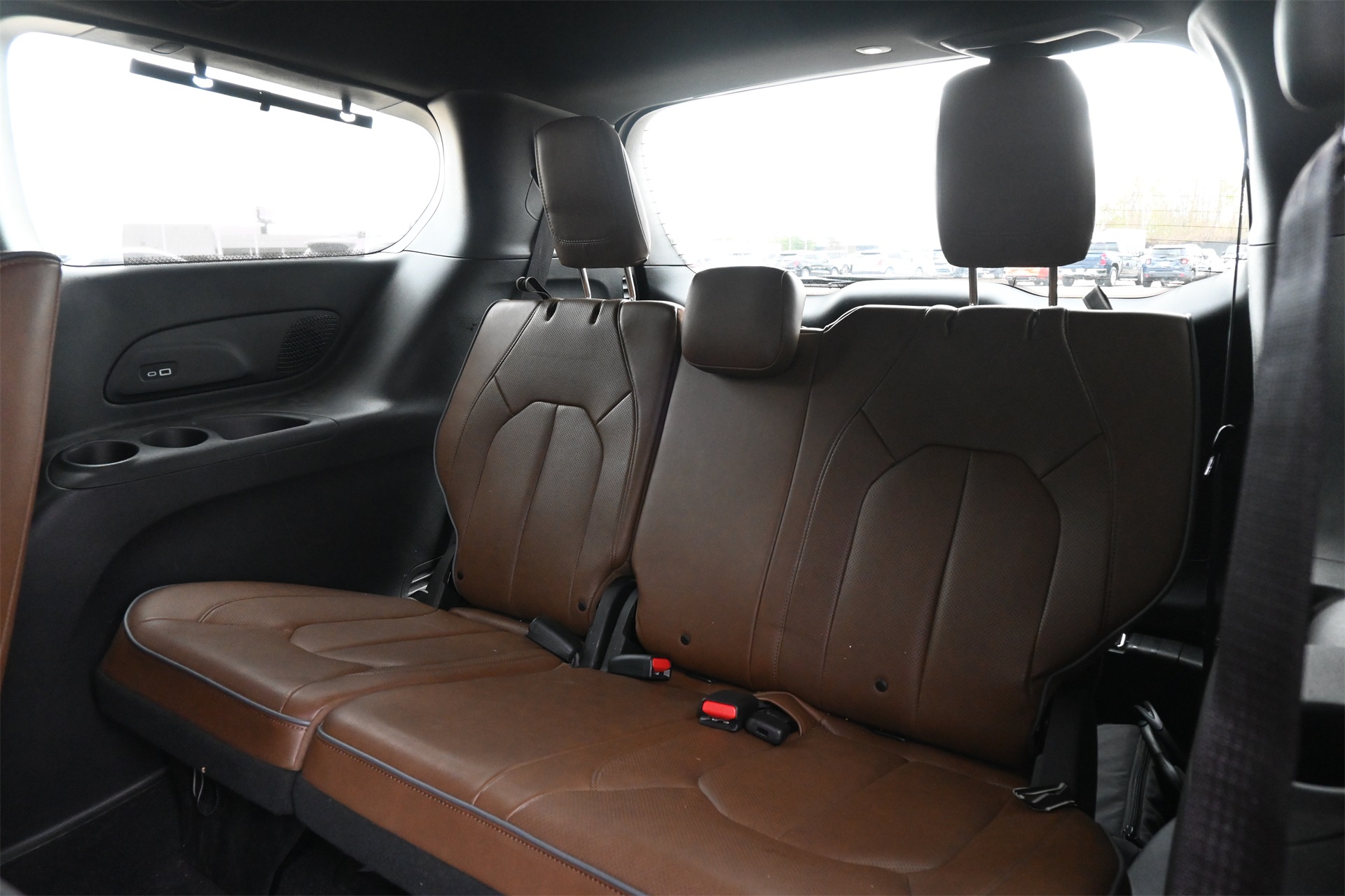 2021 Chrysler Pacifica Hybrid Limited White at Shottenkirk Kia Fort Bend