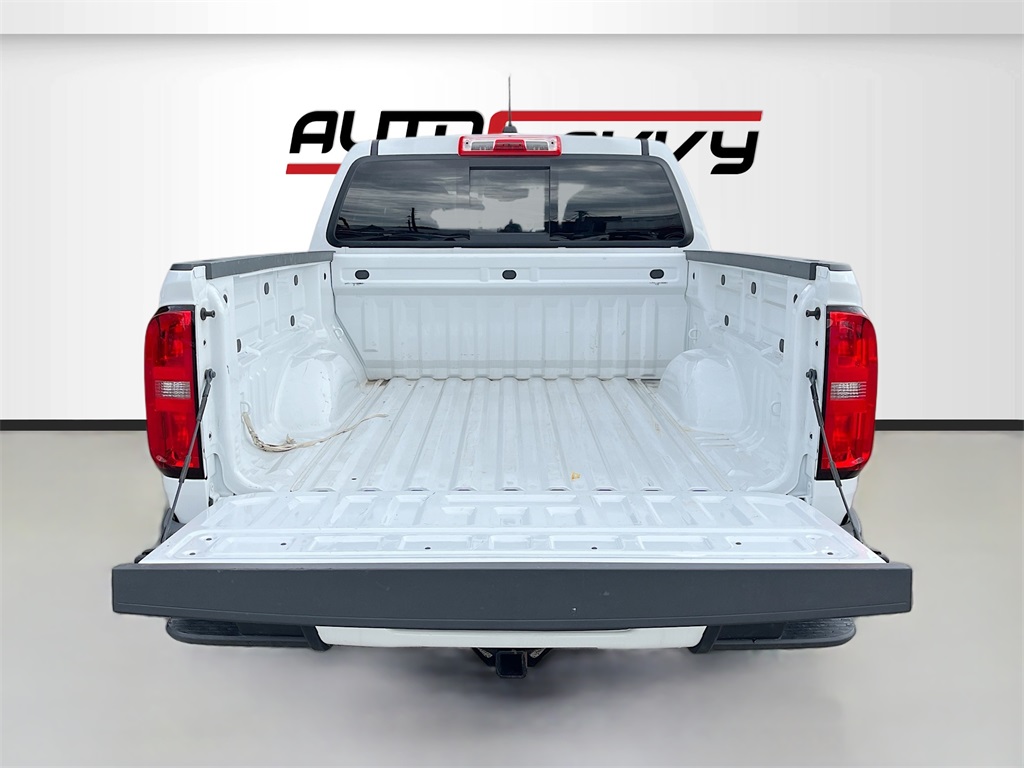 2022 Chevrolet Colorado Z71 White at Legacy Ford