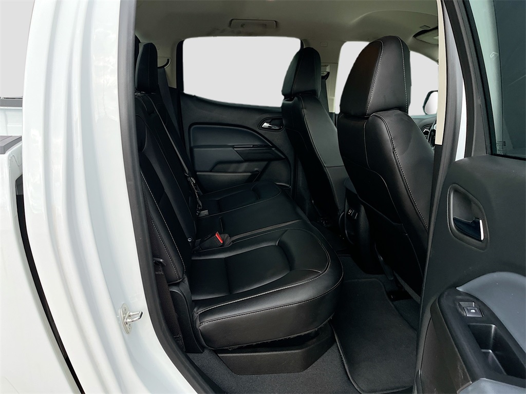 2022 Chevrolet Colorado Z71 White at Legacy Ford