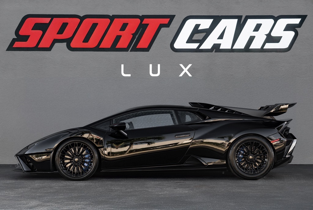 2022 Lamborghini Huracan STO Base - Photo 11