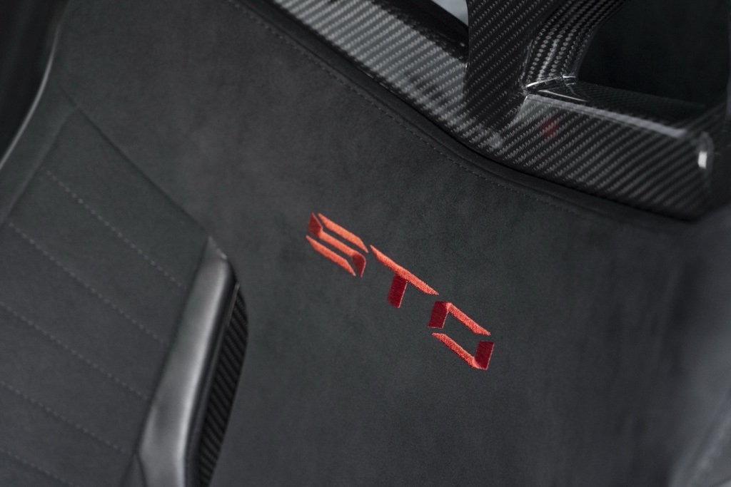 2022 Lamborghini Huracan STO Base - Photo 14