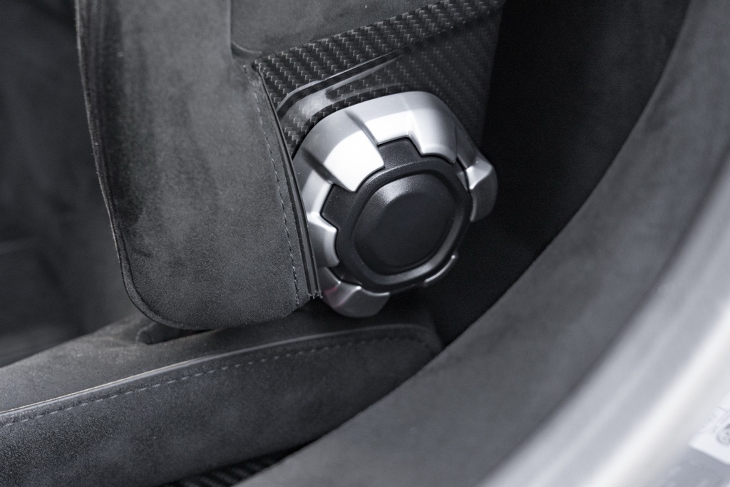 2022 Lamborghini Huracan STO Base - Photo 17